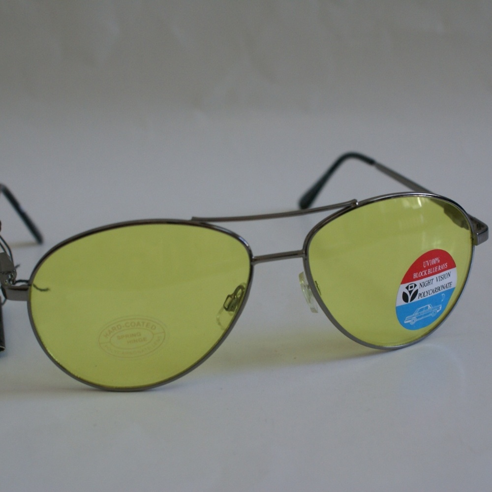 NWT Vintage Sports Aviator NightDriving shooting Yellow polycarbonate sunglasses